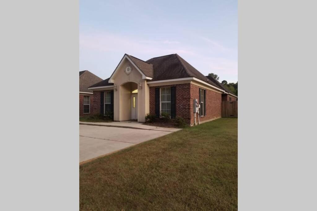 Villa 1 Hammond Exterior photo